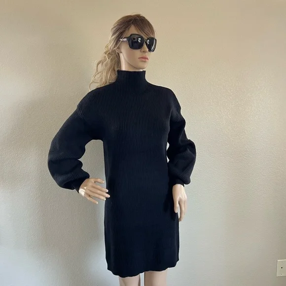 NWT- New With Tags Women’s Mock Neck Black Sweater Dress Size Small - Picture 7 of 11